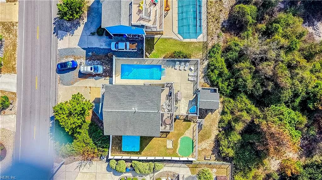 2741 Sandpiper RD, VIRGINIA BEACH VA 23456 - Photo 3