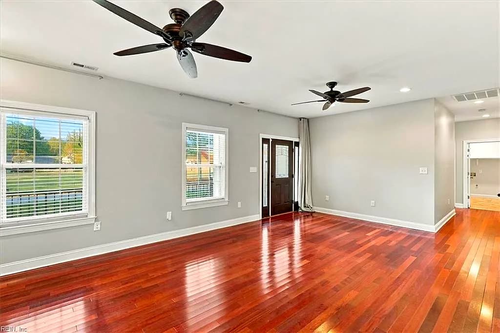150 Semple Farm RD, HAMPTON VA 23666 - Photo 4
