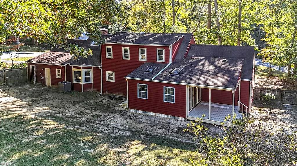 2 Coventry RD, WILLIAMSBURG VA 23188 - Photo 5