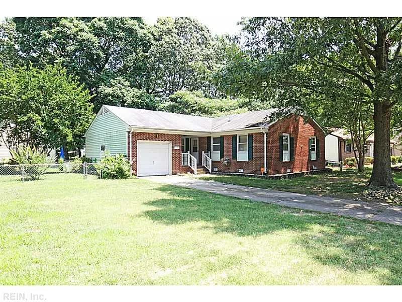 118 Pocahontas Drive, Newport News VA 23602 - Photo 3