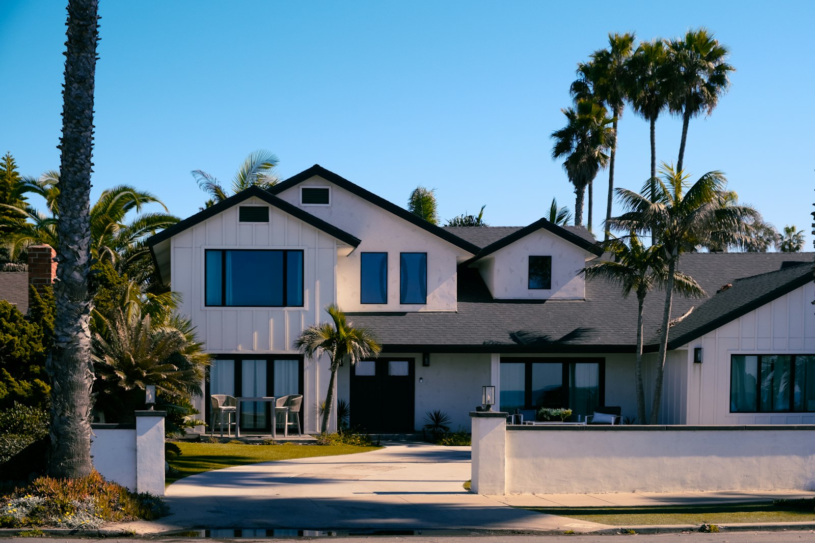 Lake Shores Homes for Sale: 2026 Buyer's Guide